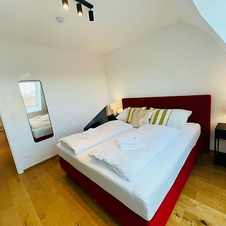 Orestaliving - Penthouse With Designer Renovation Wien Exterior foto