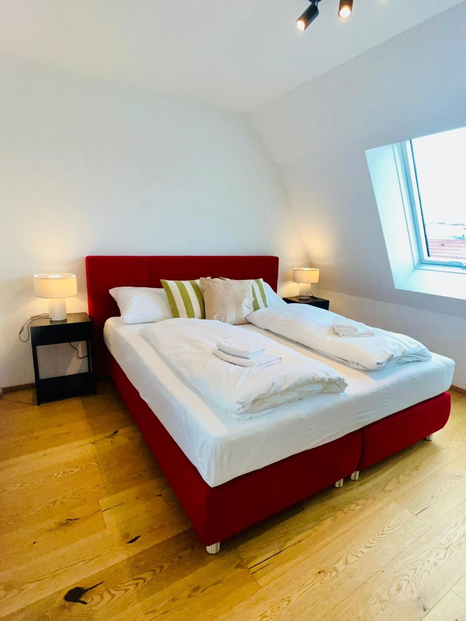 Orestaliving - Penthouse With Designer Renovation Wien Exterior foto